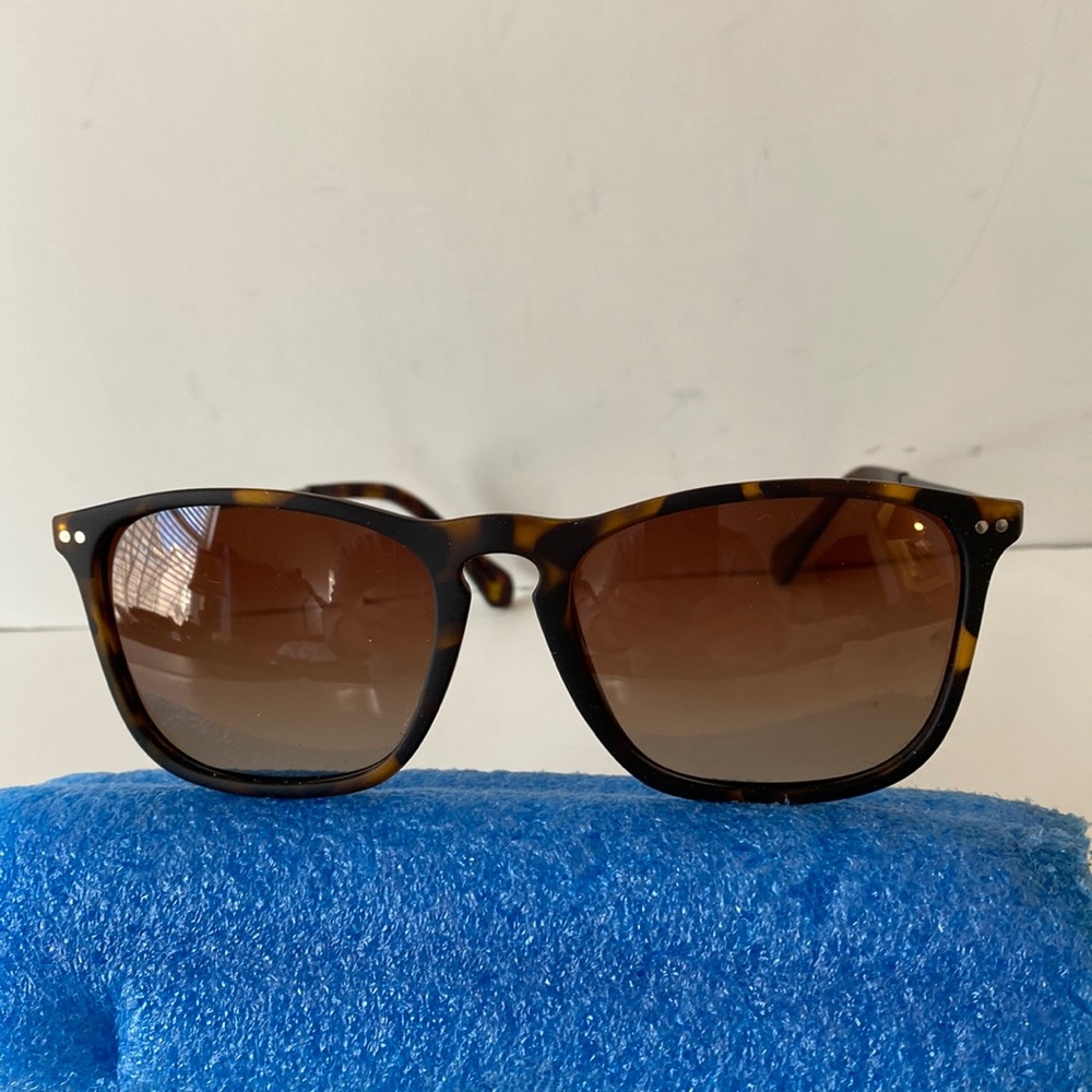 Carfia Vintage Polarized Sunglasses Matte Tortoise Frame Brown Gradient Lenses